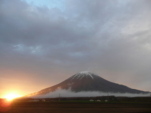 羊蹄山