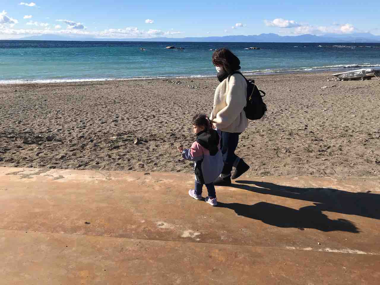 孫たちと葉山の海へ おやぢのつまらない日記