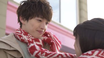 ボス恋 2人でマフラーを巻きあうシーンにある指摘が続出する事態に 注目トピックスch