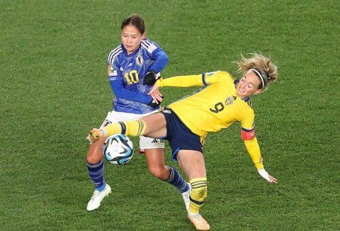 769FA26A-49C9-42DF-87EA-31FBD4C3FB00