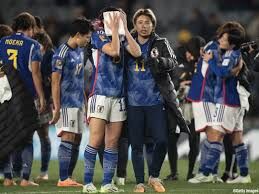 F9A27C43-5DF5-4023-9A60-1C5626560F51