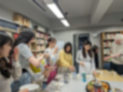Photokako-total-blur-gOOVJj7mDAutGfwX
