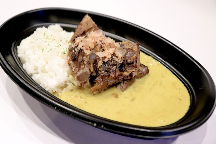 3_ソーキカレー