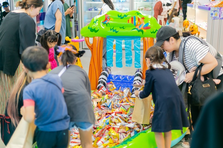 LINE_ALBUM_MM繝上Ο繧ヲ繧」繝ウ繧、繝吶Φ繝・251008_16