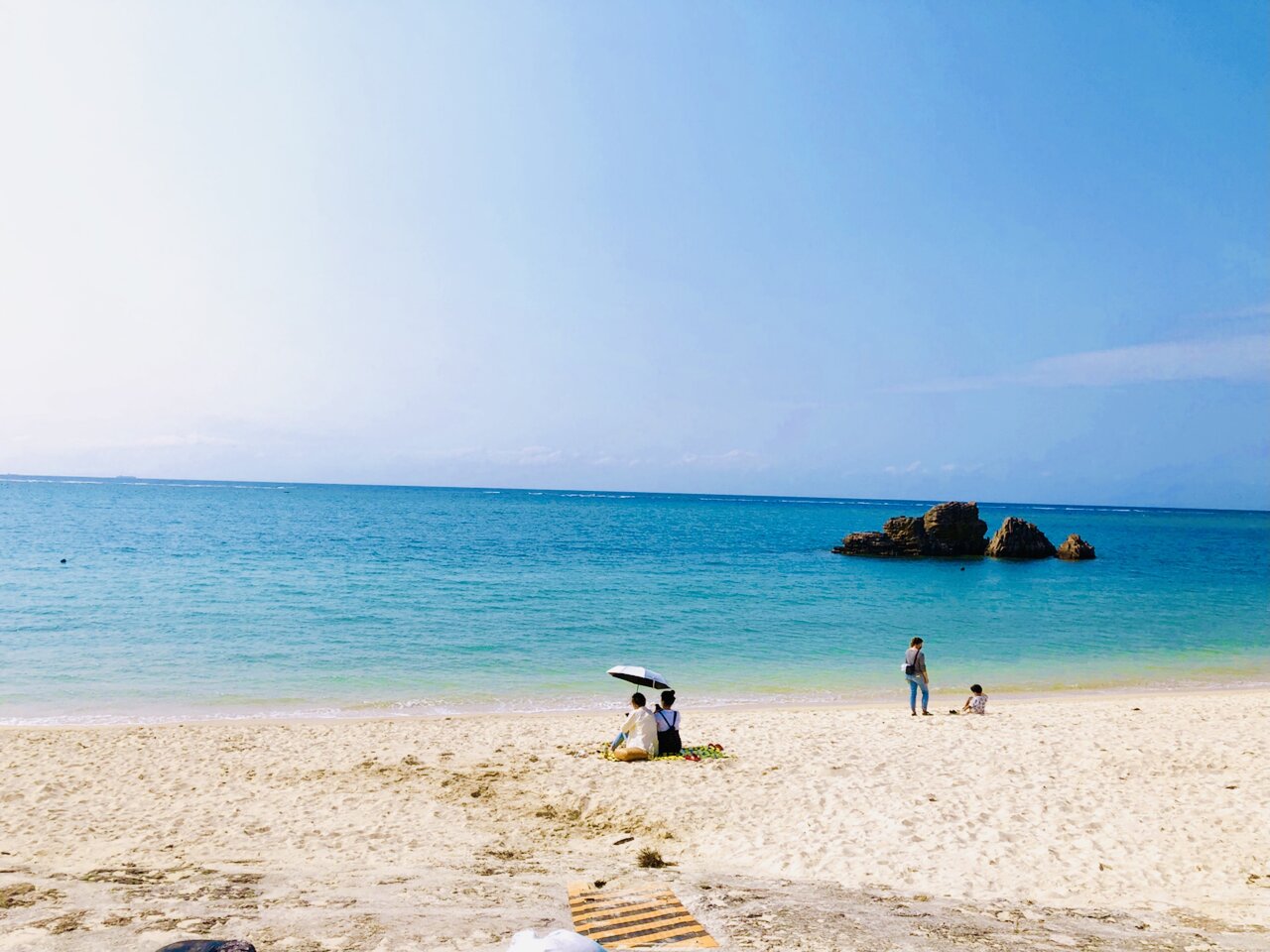 こちらの海開きも４月９日 公園と海が一体になったアラハビーチ 美ら浜つーしん 沖縄県北谷町の地域情報サイト