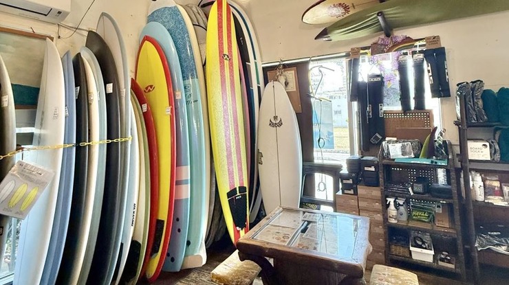 【北谷町】老舗サーフィンスクール『アイランドブレイク沖縄』サーフィン未経験もOK！沖縄旅行の思い出にもぴったり♪