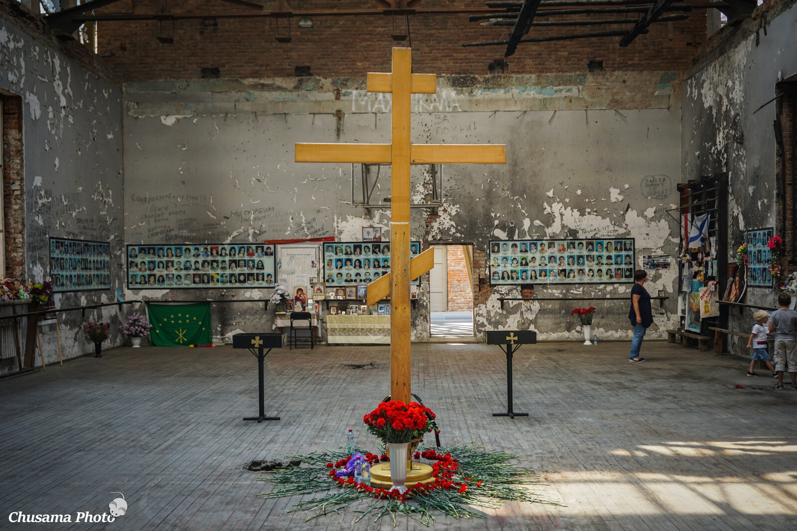 中東とカフカースの旅 ベスランの悲劇 ゆく車 くる車 中東とカフカースの旅 ベスランの悲劇 ゆく車 くる車