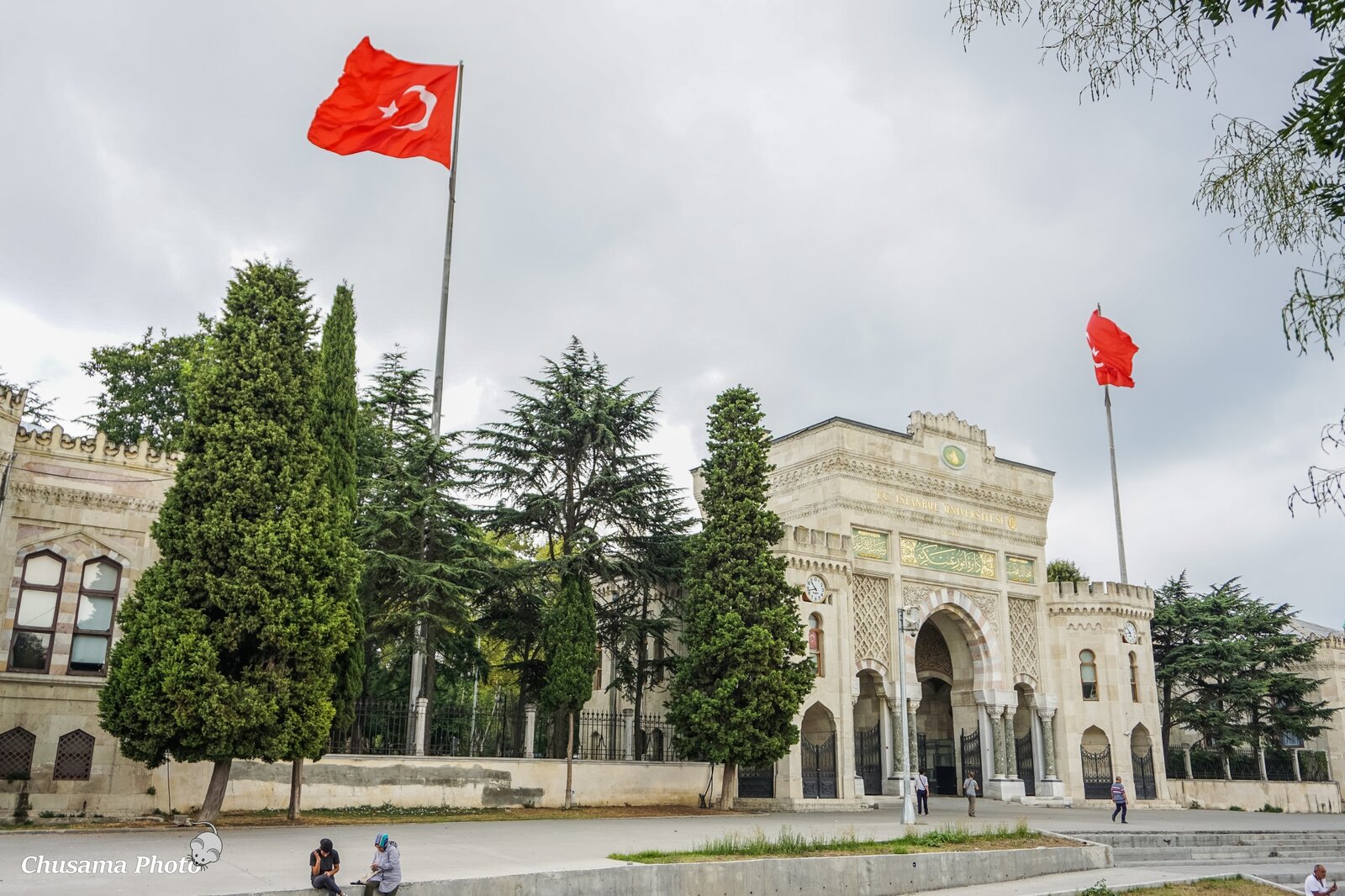 中東とカフカースの旅 イスタンブール街歩き Part 1 ゆく車 くる車