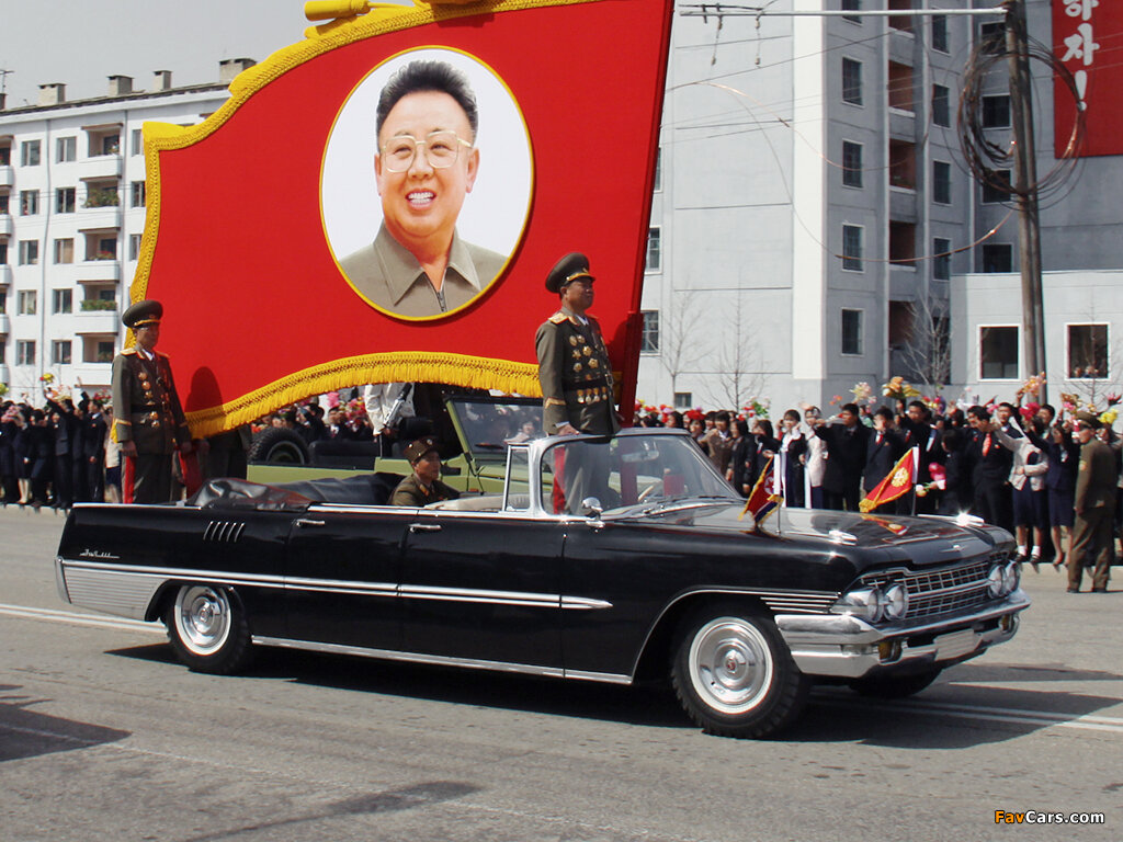 共産車探訪】ZiL 111 : ゆく車/くる車 共産車探訪】ZiL 111 : ゆく車/くる車