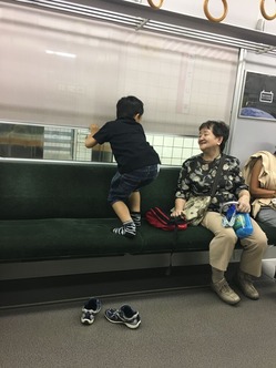 おばあちゃんと大阪へ!