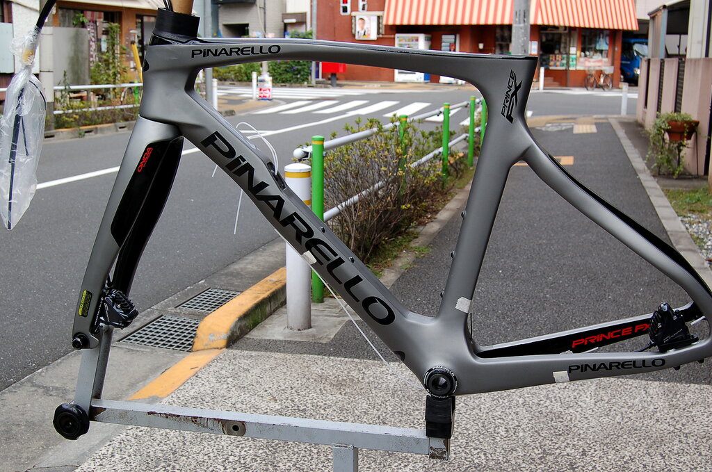 PINARELLO ピナレロ 53 フレームセット プリンス PRINCE FX PRINCE FX DISK | ピナレロジャパン オフィシャルサイト