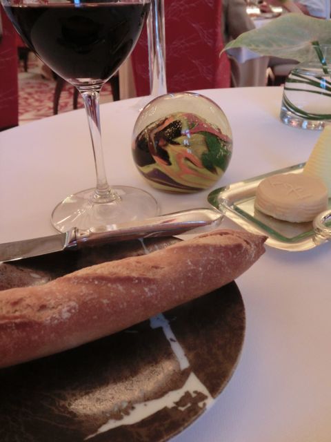 $月に一度の世界スパ&ホテル巡り