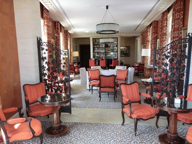 $月に一度の世界スパ＆ホテル巡り　