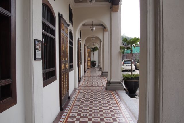 $月に一度の世界スパ&ホテル巡り