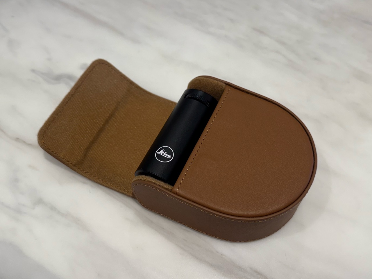 ライカ LUX グリップ（Leica）のレザーケース : Ciel