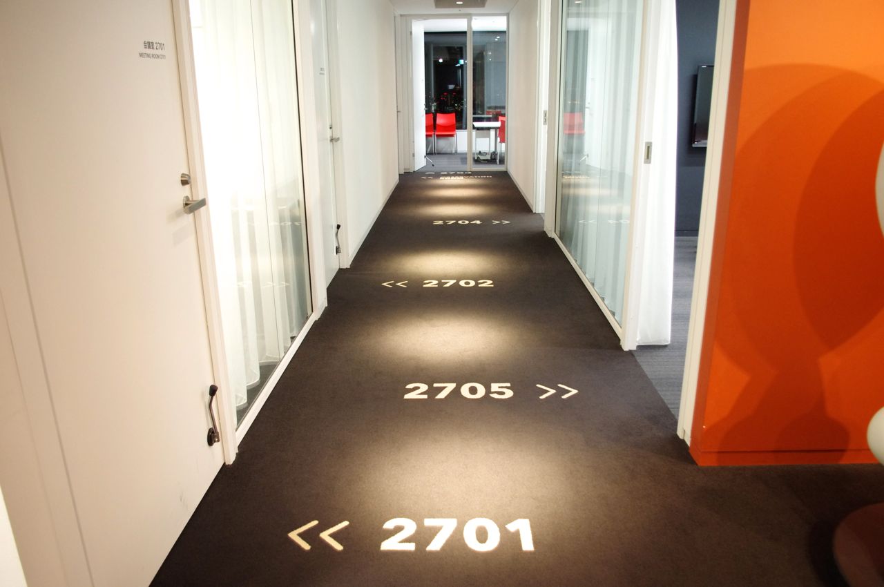 海外のホテル Line株式会社の廊下が素敵 Ciel オフィシャルブログ 月に一度の世界スパ ホテル巡り Powered By ライブドアブログ