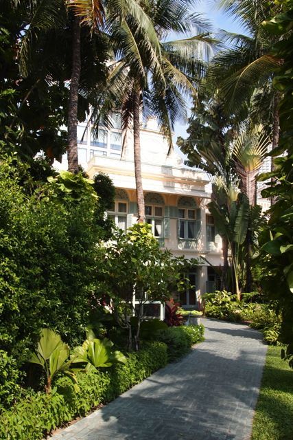 $月に一度の世界スパ＆ホテル巡り　