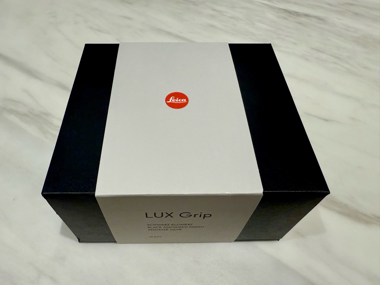 スマファが一眼レフのように! ライカ LUX グリップ : Ciel スマファが一眼レフのように! ライカ LUX グリップ : Ciel
