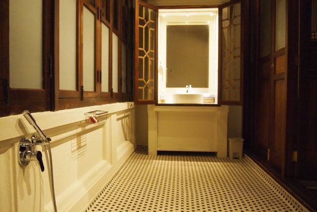 $月に一度の世界スパ&ホテル巡り