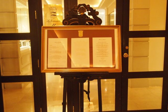 $月に一度の世界スパ＆ホテル巡り　