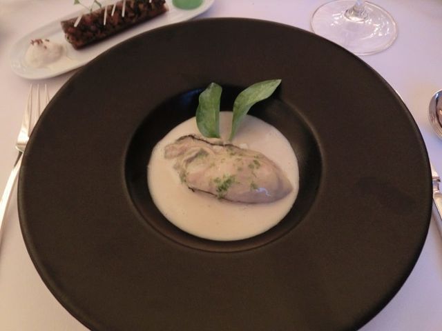 $月に一度の世界スパ&ホテル巡り