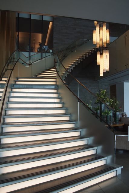 $月に一度の世界スパ＆ホテル巡り　