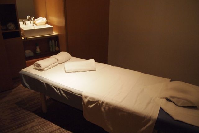 $月に一度の世界スパ＆ホテル巡り　