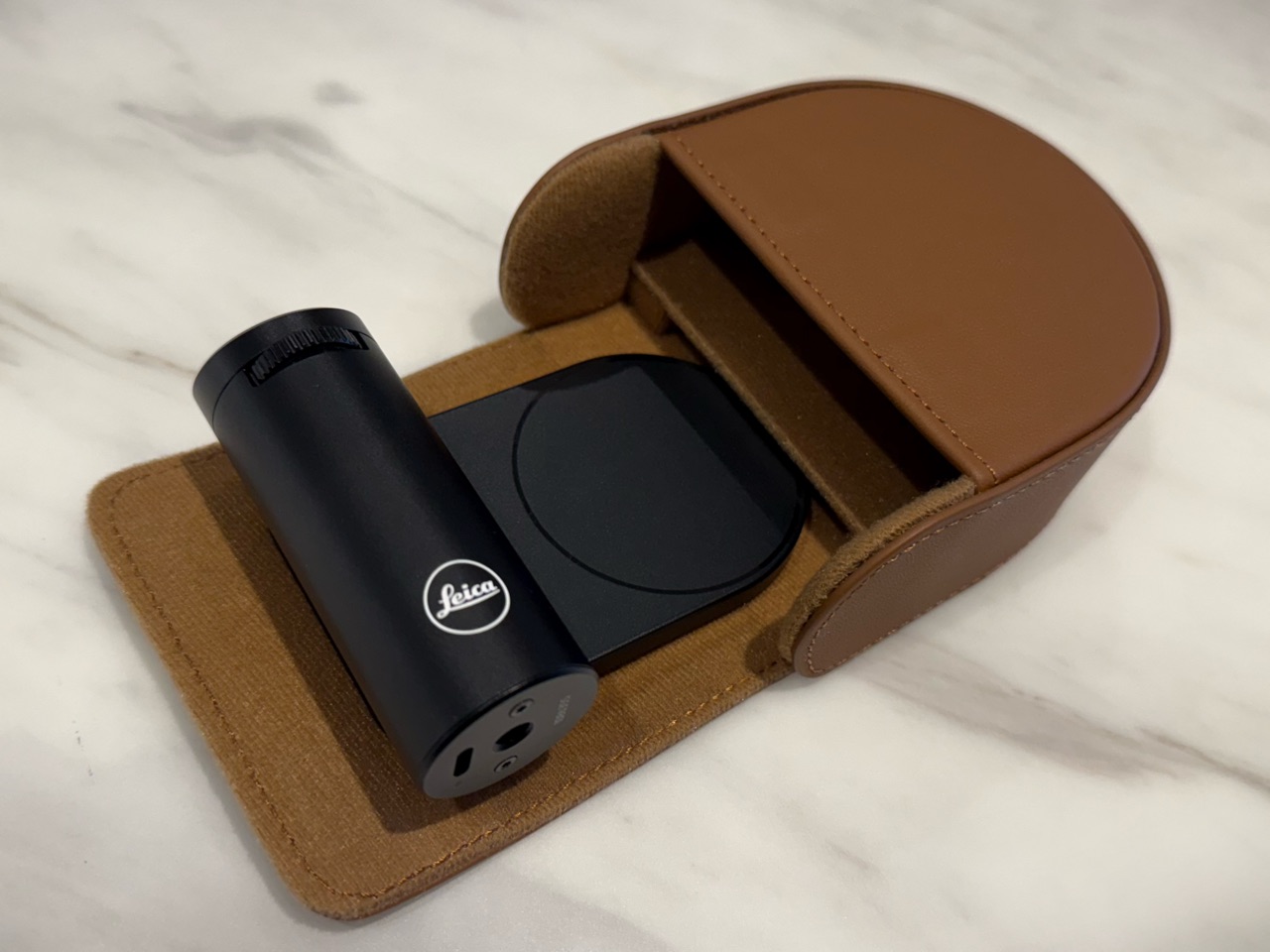 Leica lux grip ライカラックスグリップ　レザーケースセット 未使用 ライカ Leica [Leica LUXグリップ] レザーケース セット