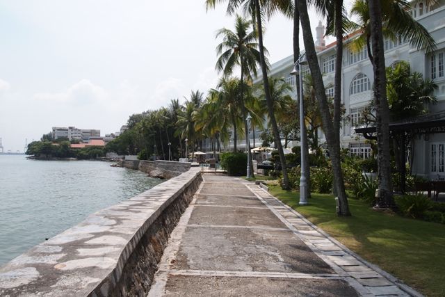 $月に一度の世界スパ&ホテル巡り