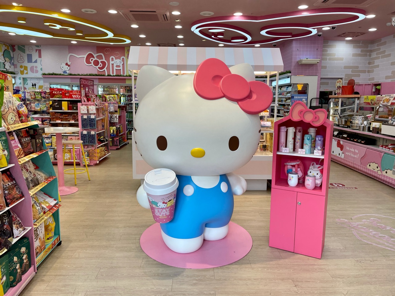 サンリオとコラボした台湾セブンイレブン Ciel オフィシャルブログ 月に一度の世界スパ ホテル巡り Powered By ライブドアブログ