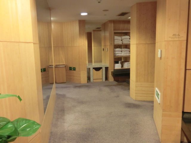 $月に一度の世界スパ&ホテル巡り