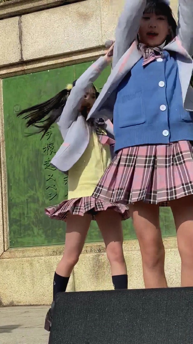 地下アイドルスプラウト学園女子高校生ＪＫ制服チェックミニスカートパンチラ (45)