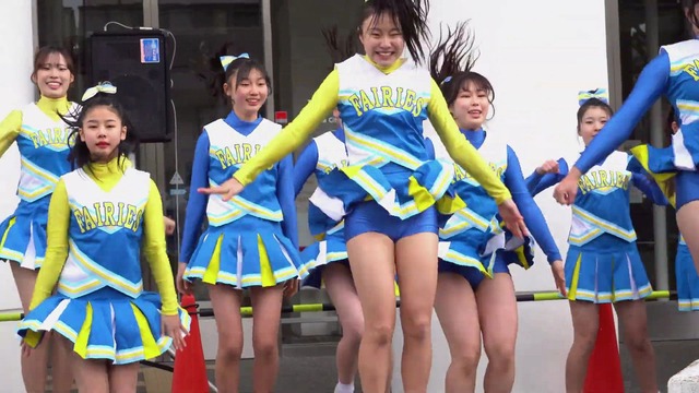 清純女子高生ＪＫチアガールチアリーダーミニスカーパンチラパンツ丸見え (138)