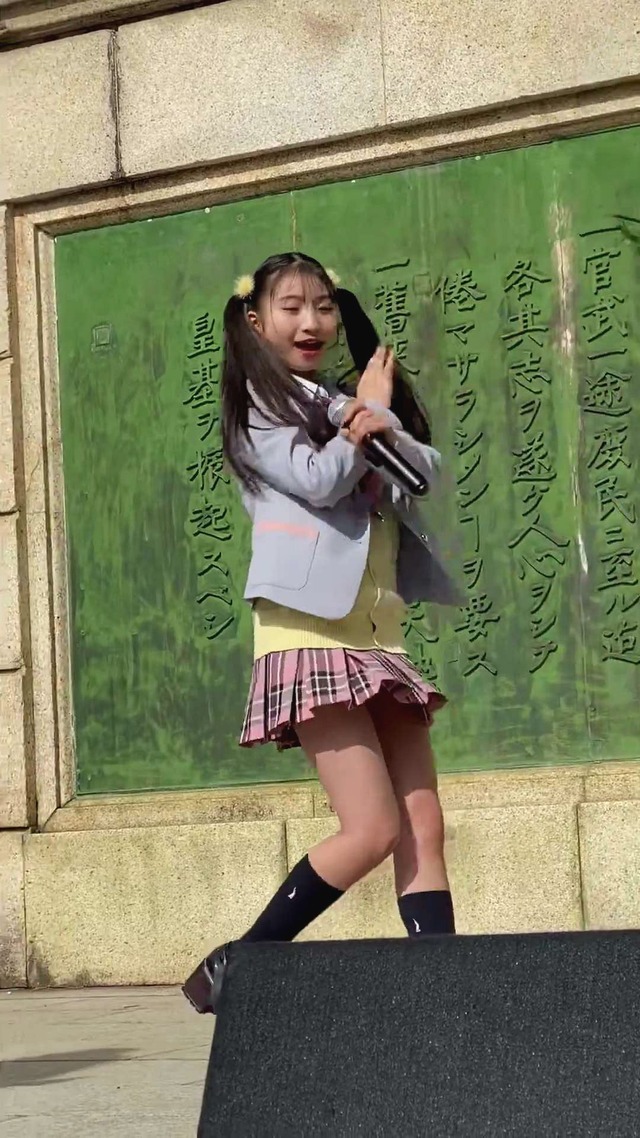 地下アイドルスプラウト学園女子高校生ＪＫ制服チェックミニスカートパンチラ (49)