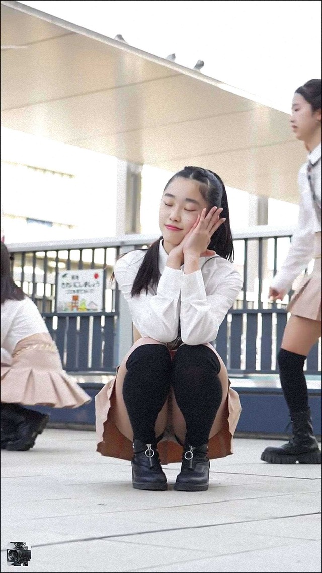 JSJC地下アイドルwhite superior超ミニスカートパンチラ (21)