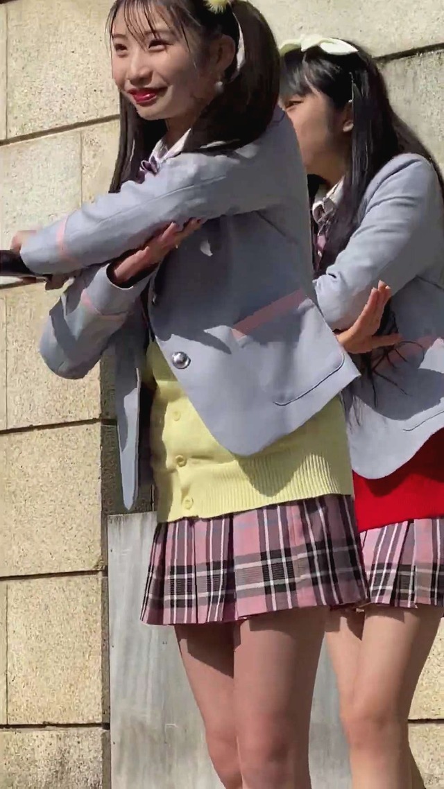 地下アイドルスプラウト学園女子高校生ＪＫ制服チェックミニスカートパンチラ (1)
