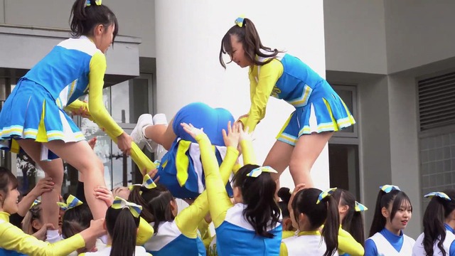 清純女子高生ＪＫチアガールチアリーダーミニスカーパンチラパンツ丸見え (95)