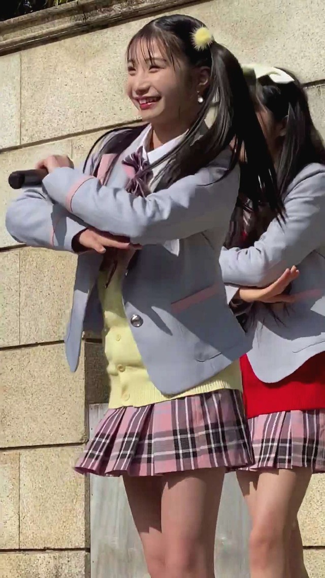 地下アイドルスプラウト学園女子高校生ＪＫ制服チェックミニスカートパンチラ (3)