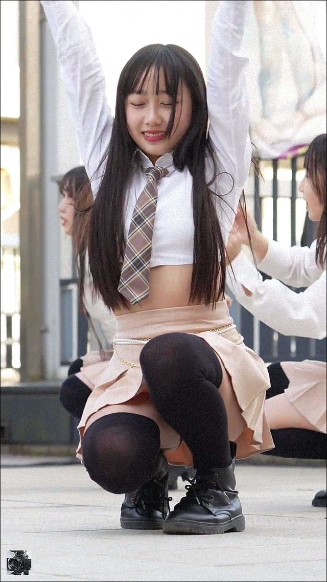 JSJC地下アイドルwhite superior超ミニスカートパンチラ (59)