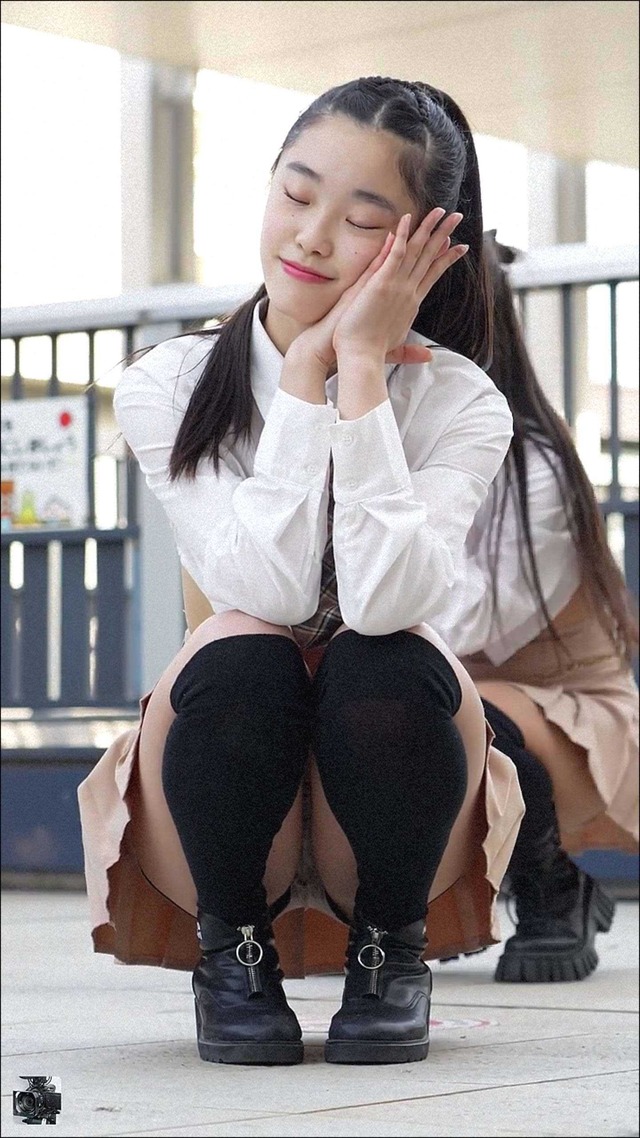 JSJC地下アイドルwhite superior超ミニスカートパンチラ (28)