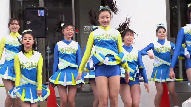 清純女子高生ＪＫチアガールチアリーダーミニスカーパンチラパンツ丸見え (140)