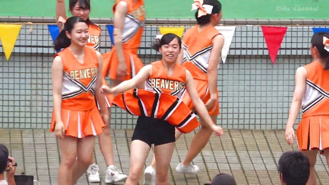 清純清楚埼玉栄高等学校チアガールチアリーダーパンチラパンツ丸見え (125)