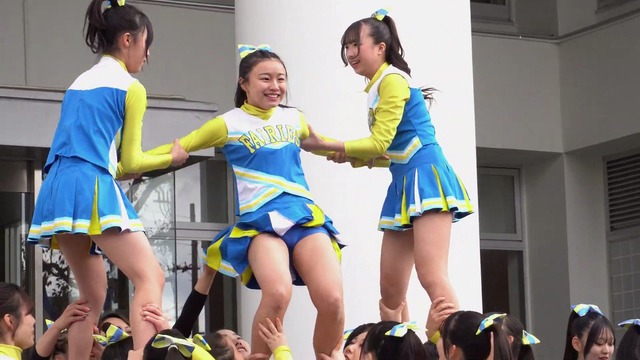 清純女子高生ＪＫチアガールチアリーダーミニスカーパンチラパンツ丸見え (127)