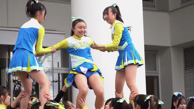 清純女子高生ＪＫチアガールチアリーダーミニスカーパンチラパンツ丸見え (126)