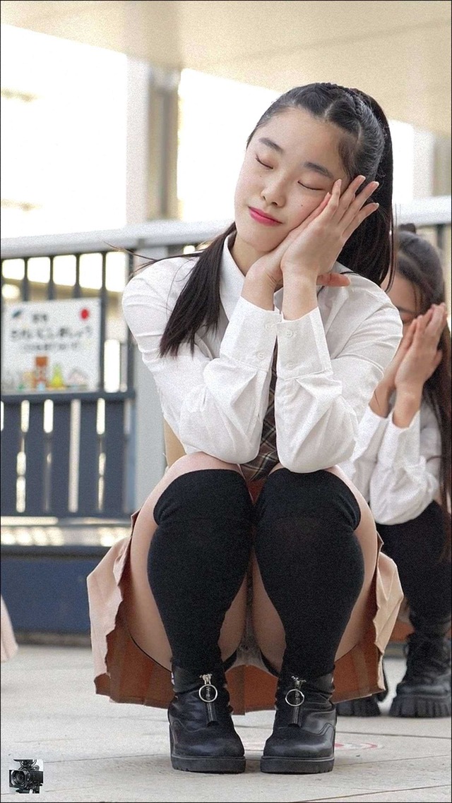 JSJC地下アイドルwhite superior超ミニスカートパンチラ (50)