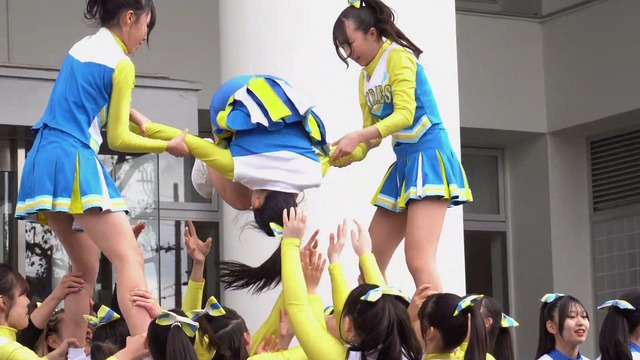 清純女子高生ＪＫチアガールチアリーダーミニスカーパンチラパンツ丸見え (101)