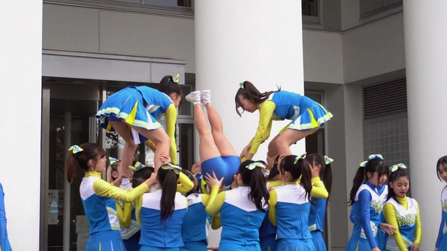 清純女子高生ＪＫチアガールチアリーダーミニスカーパンチラパンツ丸見え (21)