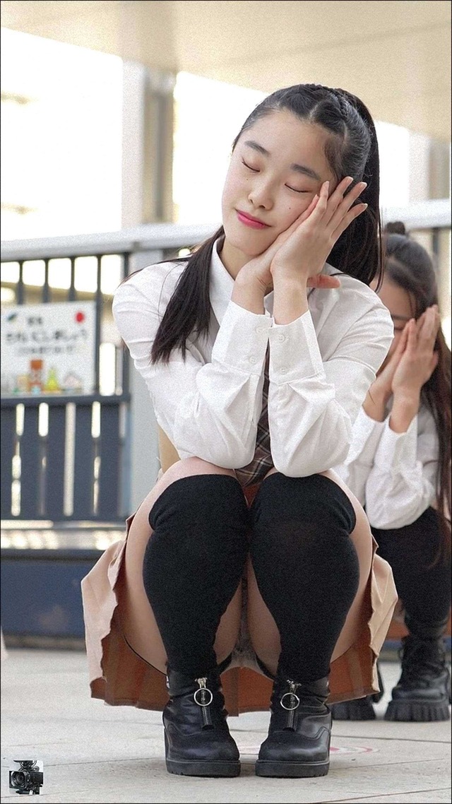 JSJC地下アイドルwhite superior超ミニスカートパンチラ (37)