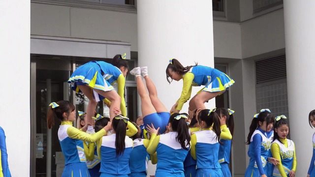 清純女子高生ＪＫチアガールチアリーダーミニスカーパンチラパンツ丸見え (20)