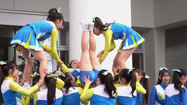 清純女子高生ＪＫチアガールチアリーダーミニスカーパンチラパンツ丸見え (52)